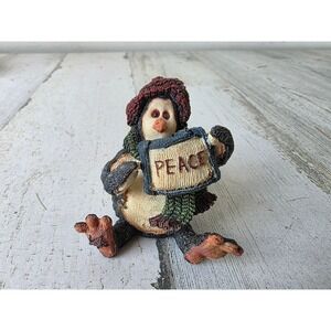 Boyds penguin peace figurine statue Xmas decor